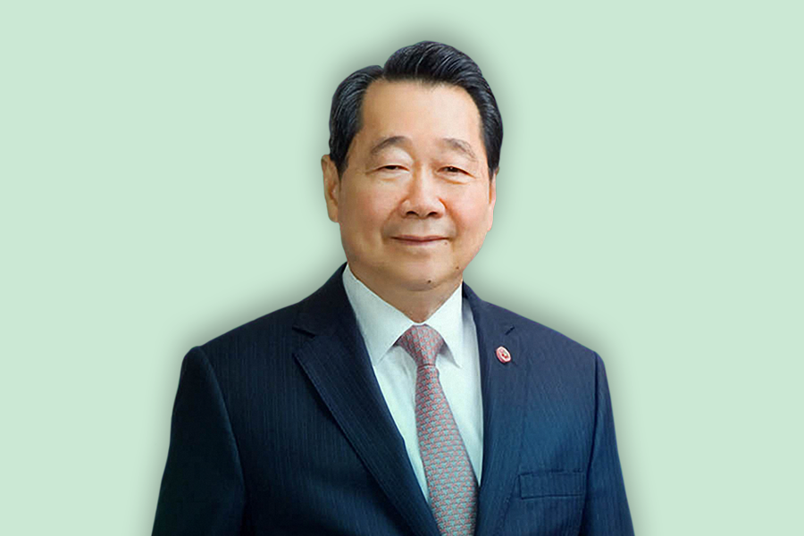 Dhanin Chearavanont | Senior Chairman